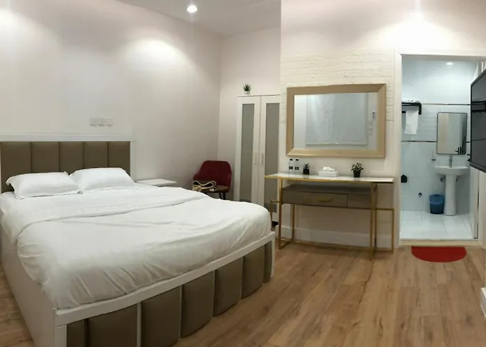 Smart Entry Room Al-Aqiq101